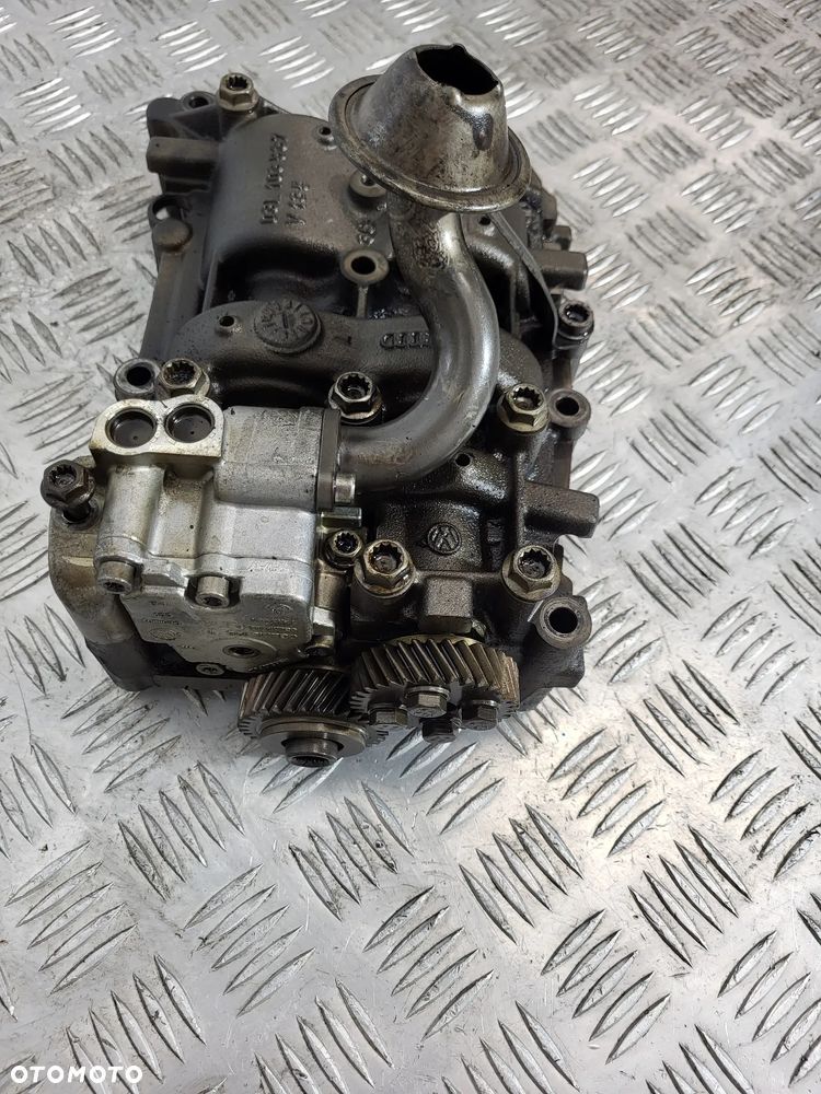 Vw Amarok 2.0 BiTDI Pompa Oleju Wałki - 5