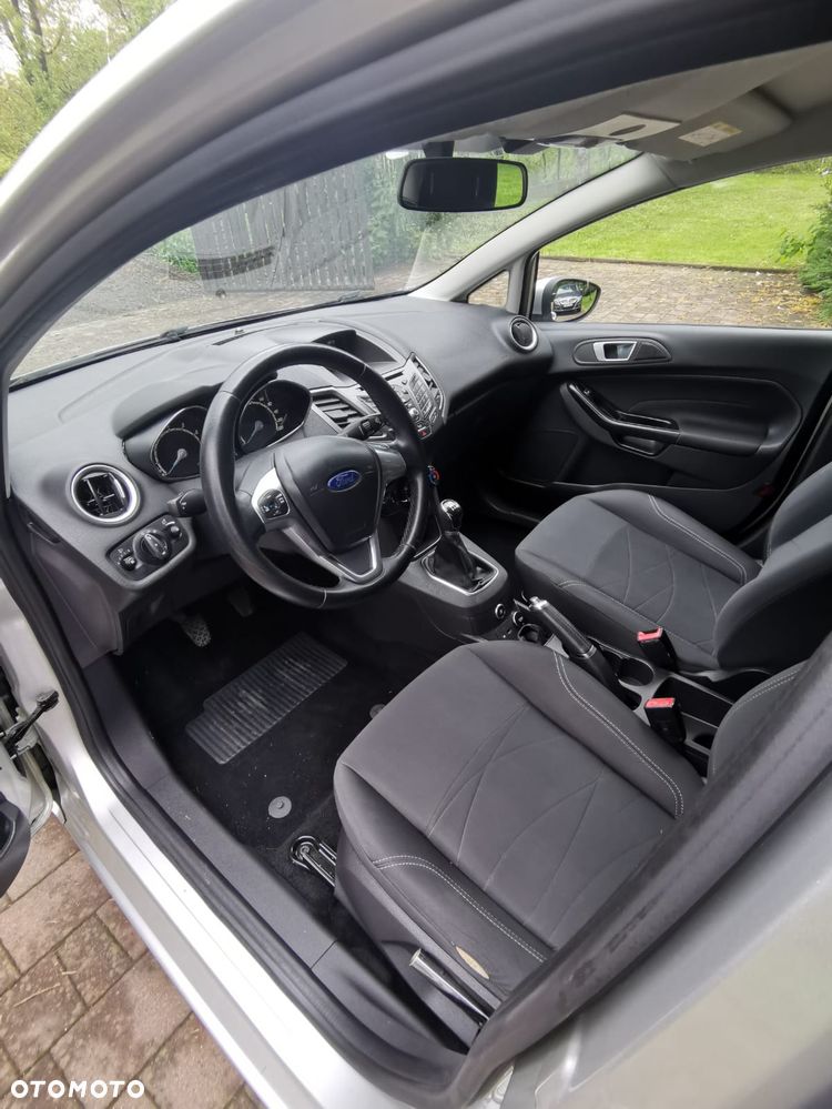 Ford Fiesta 1.4 Titanium EU5 - 14