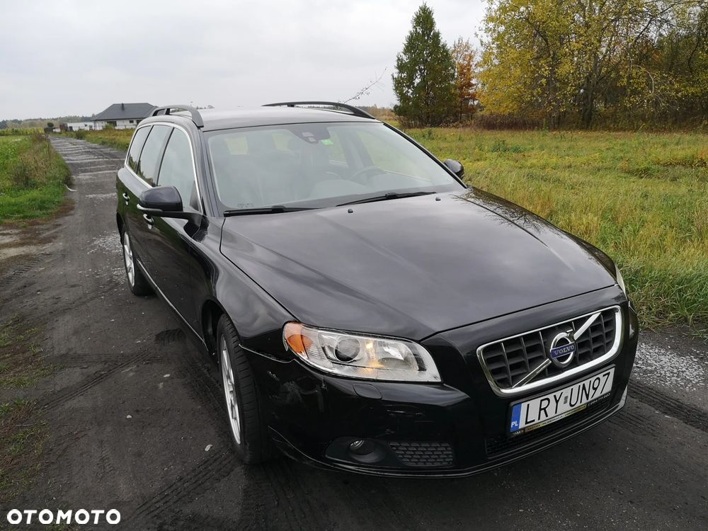 Volvo V70 T4 Momentum - 29