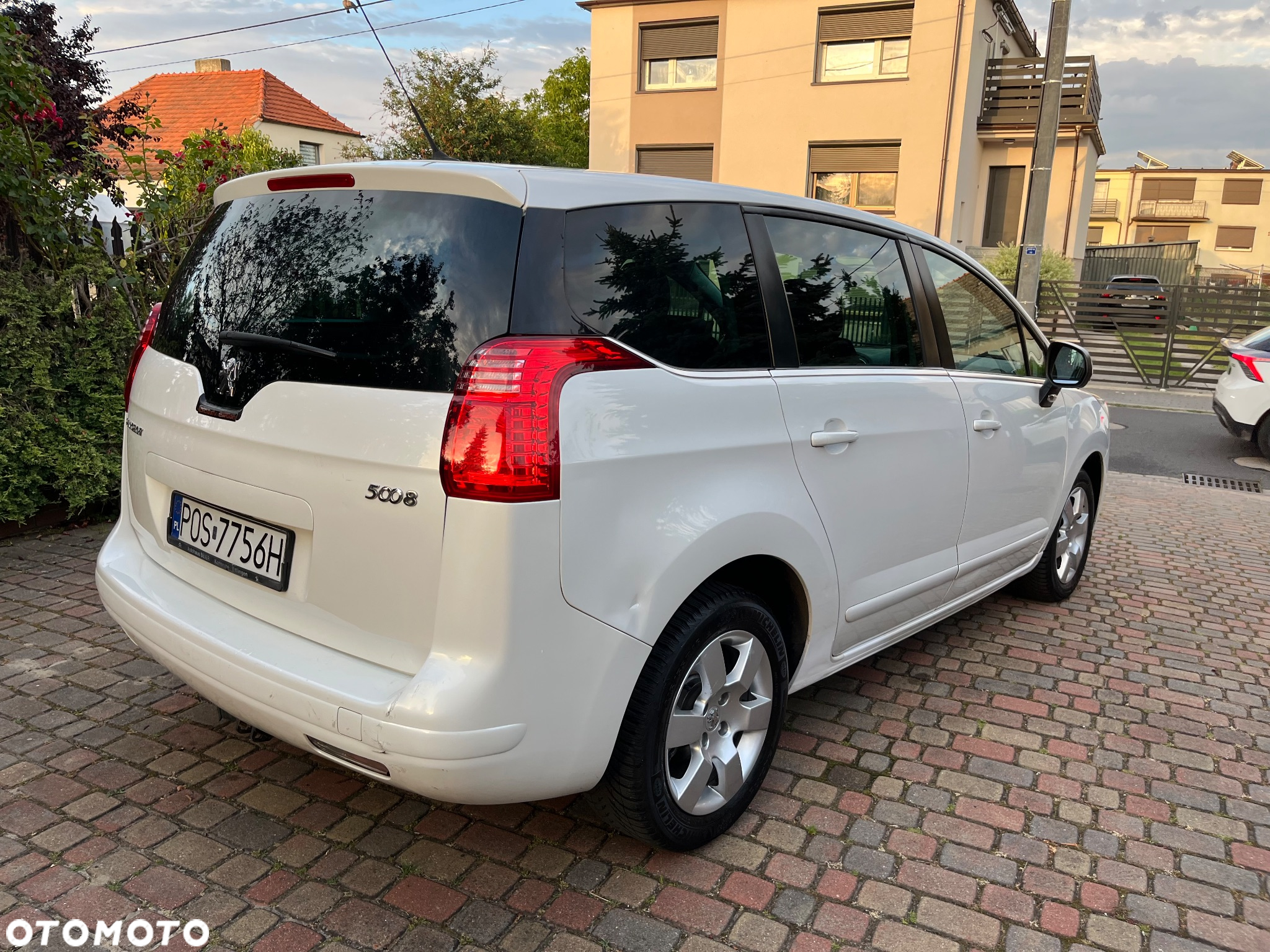 Peugeot 5008 1.6 HDi Active 7os - 12