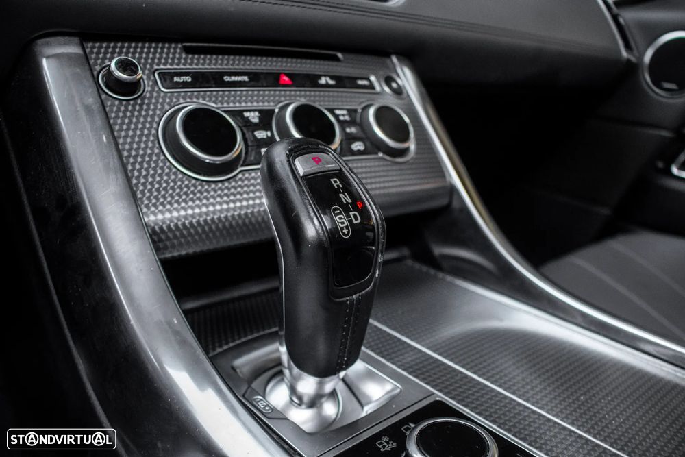 Land Rover Range Rover Sport 3.0 SDV6 Autobiography Dynamic - 19