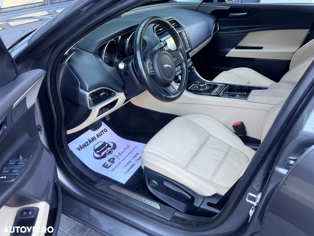 Jaguar XE 20d Aut. Prestige - 17