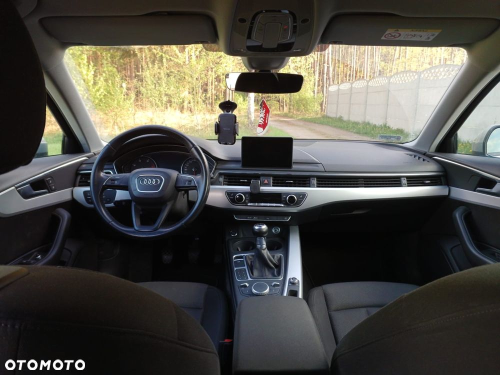 Audi A4 Avant 2.0 TDI - 4