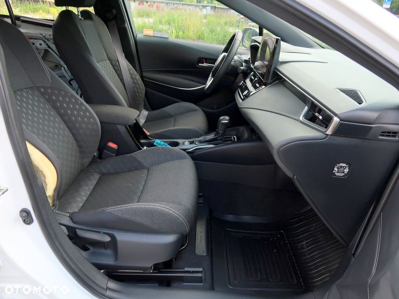 Toyota Corolla 1.8 Hybrid Comfort - 14