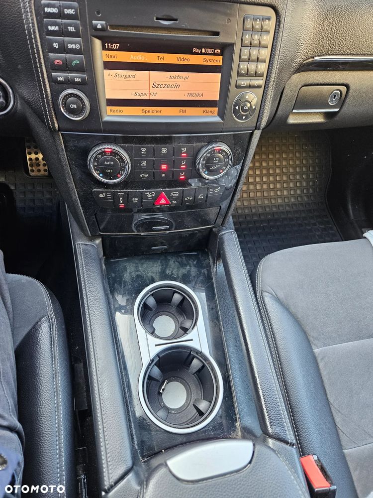 Mercedes-Benz ML 320 CDI 4-Matic - 12