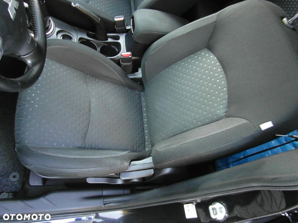 Mitsubishi ASX 1.6 2WD Edition - 16