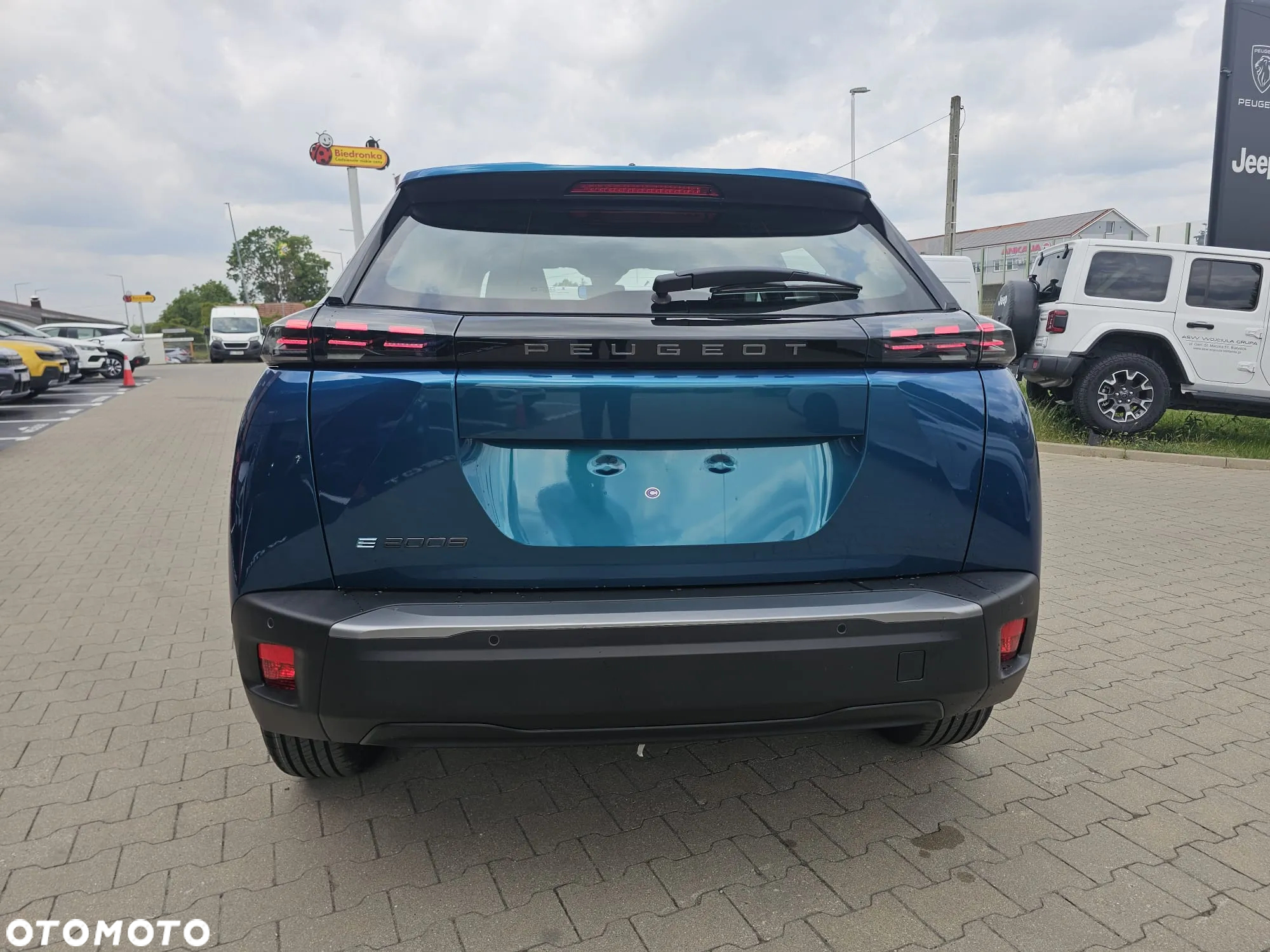 Peugeot 2008 e-2008 50kWh Style - 7