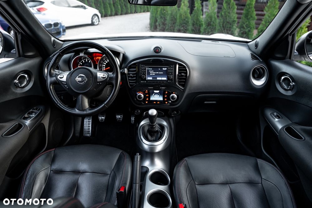 Nissan Juke 1.6 T Acenta - 24