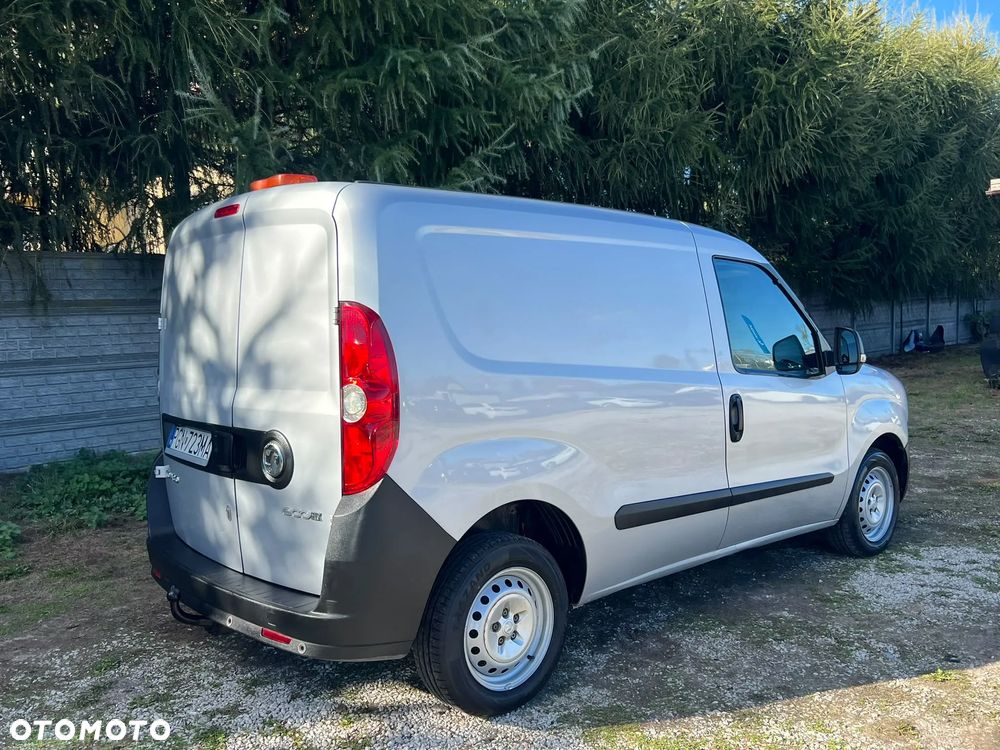 Opel Combo 1.3CDTi - 22