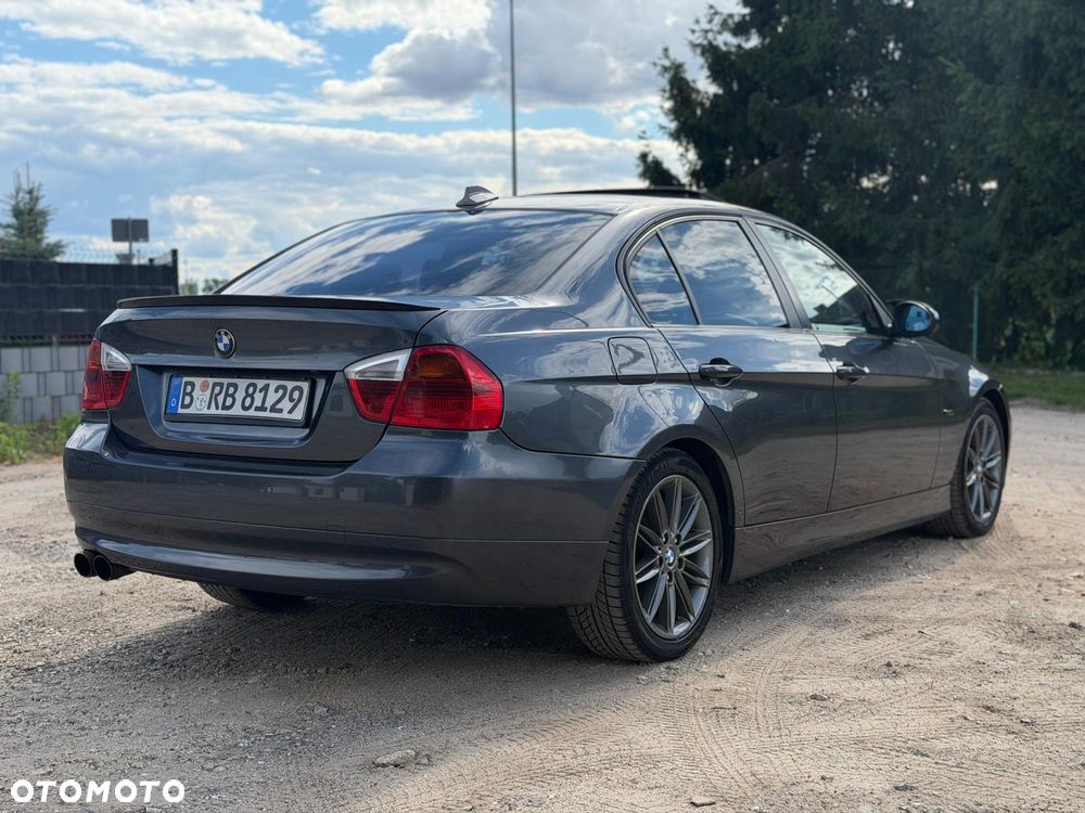 BMW Seria 3 320i Edition Lifestyle - 11