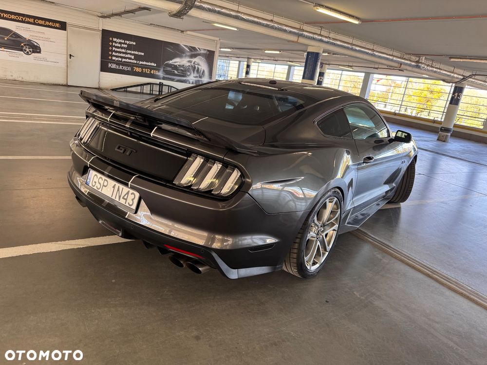 Ford Mustang 5.0 V8 GT - 19