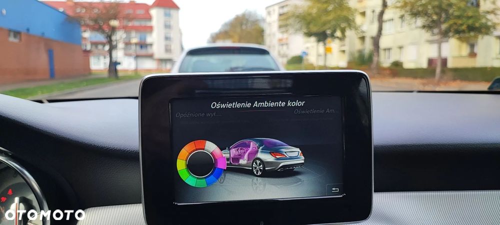 Mercedes-Benz CLA 250 7G-DCT AMG Line - 21
