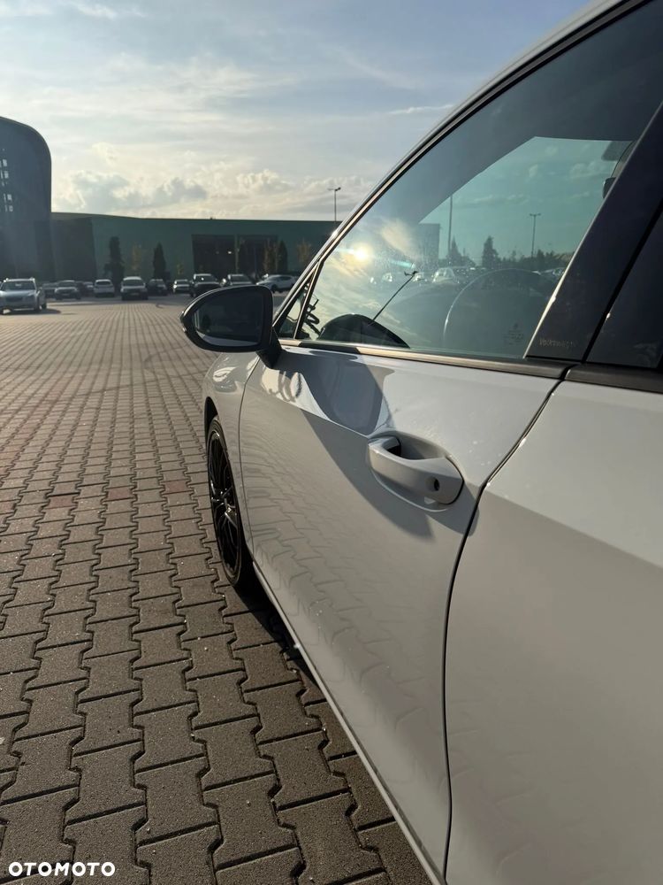 Volkswagen Golf - 14