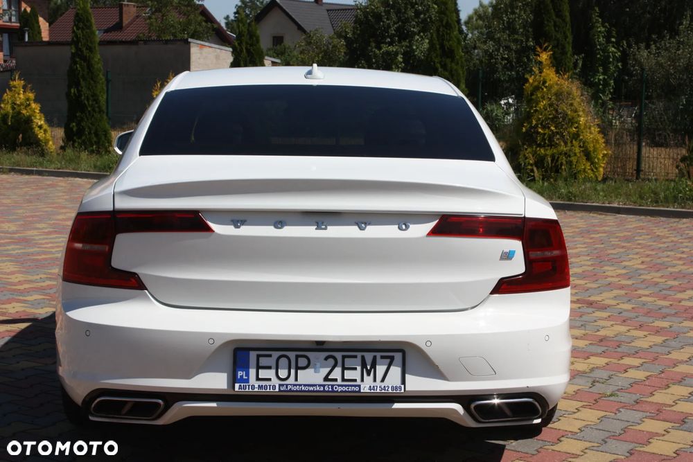 Volvo S90 D4 R-Design - 13