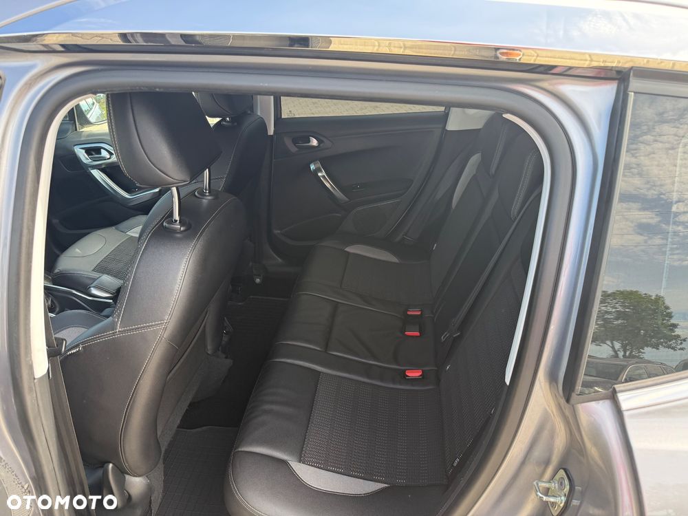 Peugeot 2008 1.6 VTi Style - 19