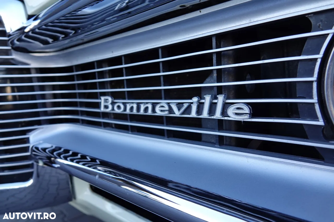 Pontiac Bonneville - 13