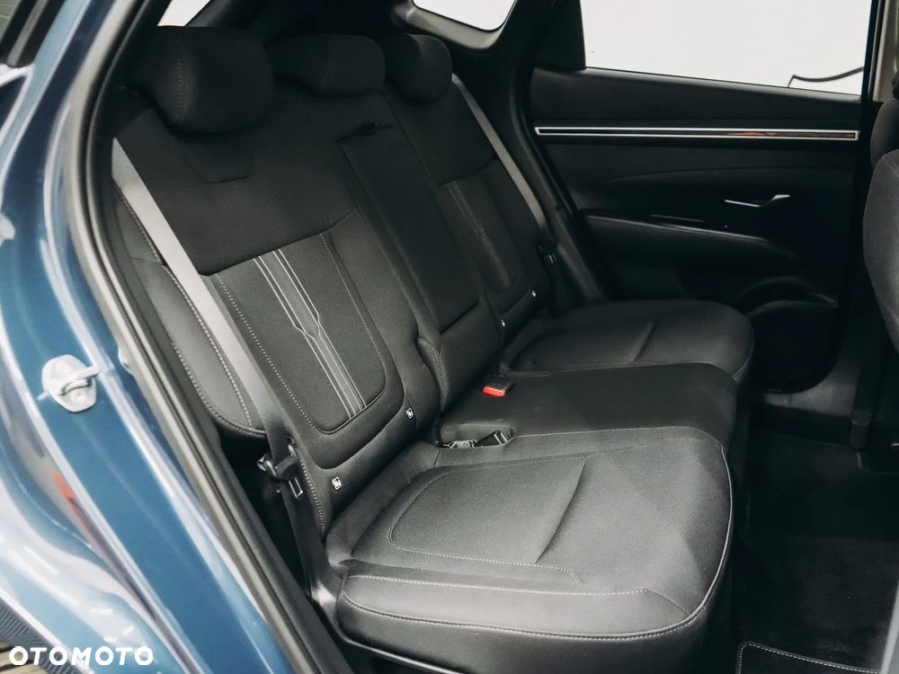 Hyundai Tucson 1.6 CRDi 48V-Hybrid 2WD DCT Select - 29