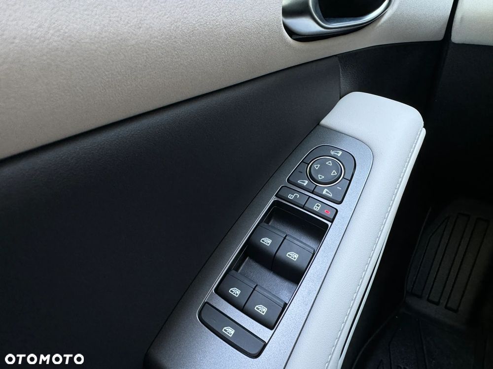 BYD Atto 2 45kWh Boost - 18