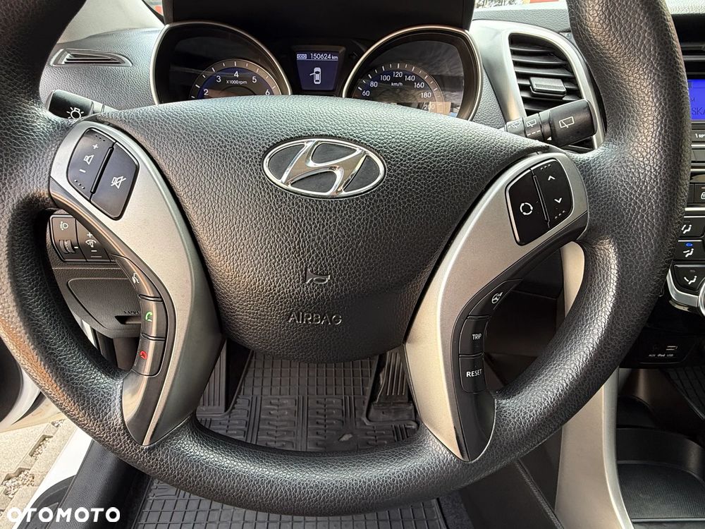 Hyundai i30 1.4 Comfort - 14