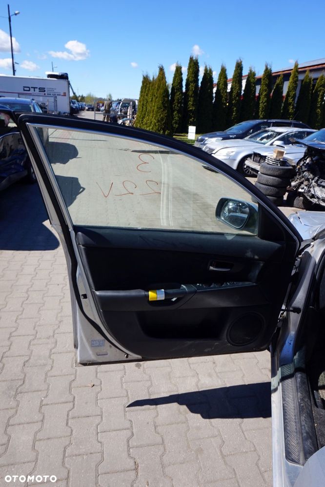 DRZWI PRZEDNIE LEWE 3 I BK SEDAN 22V  SREBRNY MAZDA 2003-2006 - 8