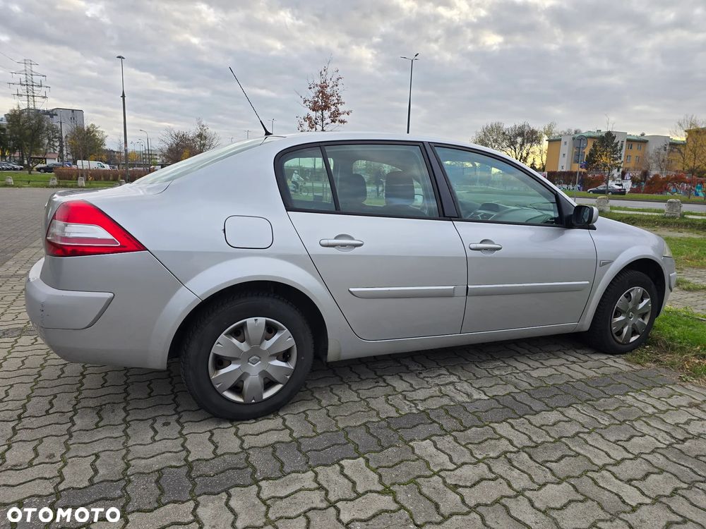 Renault Megane - 9