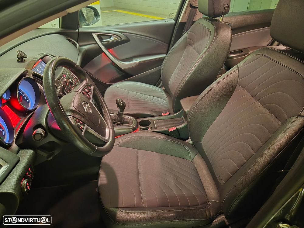 Opel Astra Sports Tourer 1.6 CDTi Cosmo S/S - 23