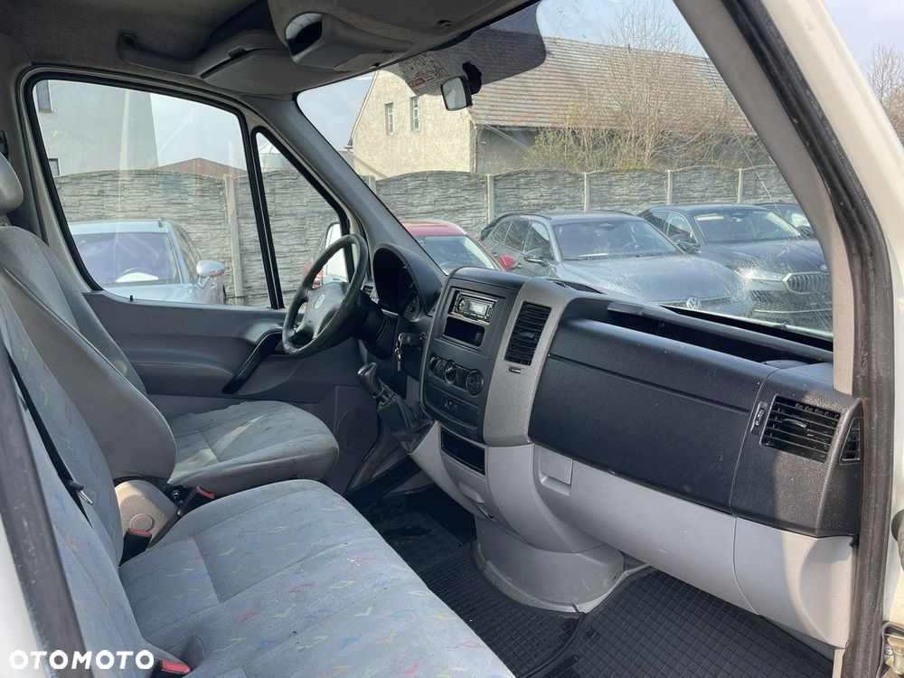 Volkswagen Crafter - 9