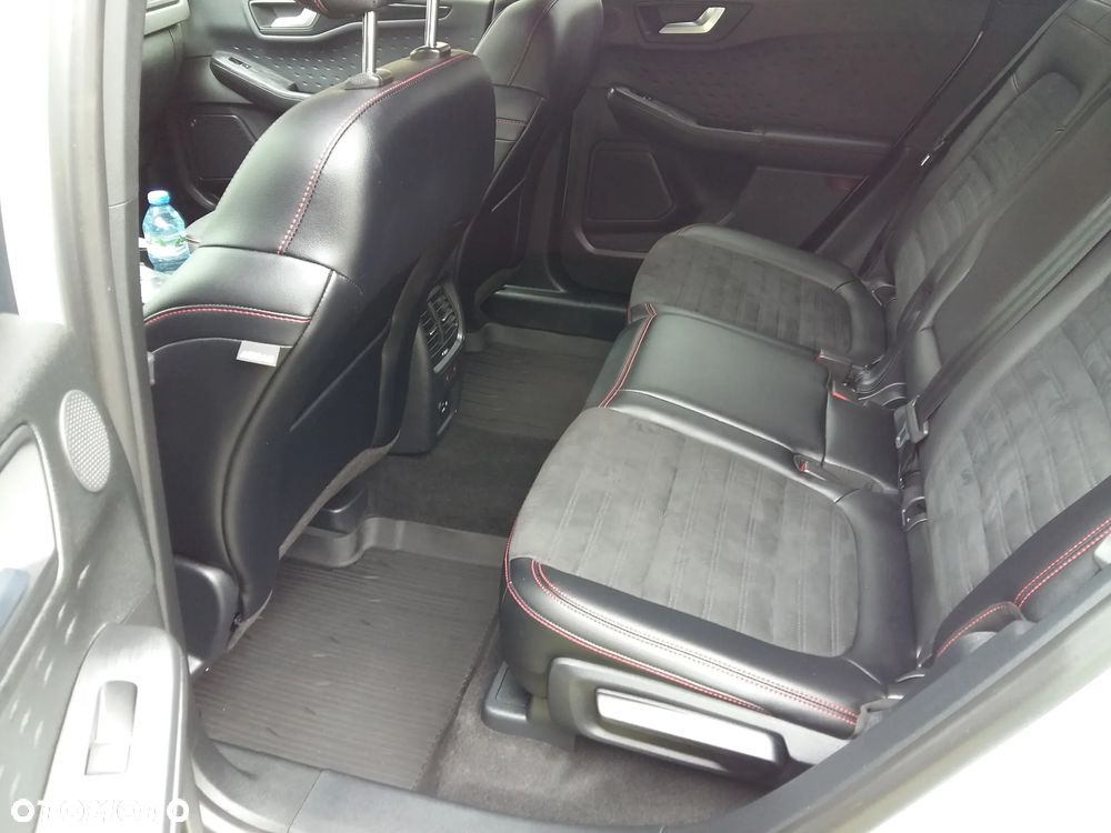 Ford Kuga 2.0 EcoBlue AWD ST-Line X - 9