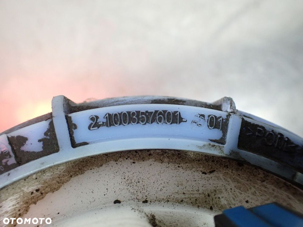 POMPA PALIWA TOYOTA COROLLA E15 - 7