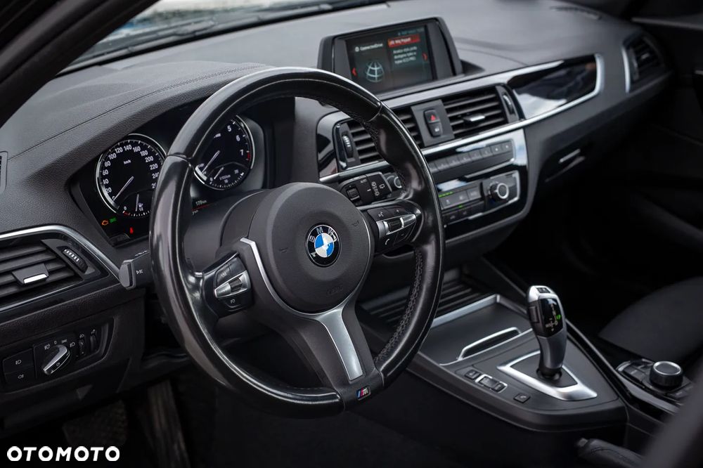 BMW Seria 1 118i GPF M Sport - 22