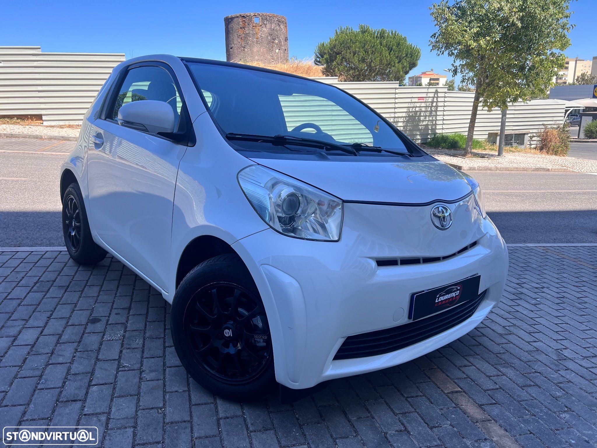 Toyota iQ 1.33 VVT-i 2 MultiDrive - 1