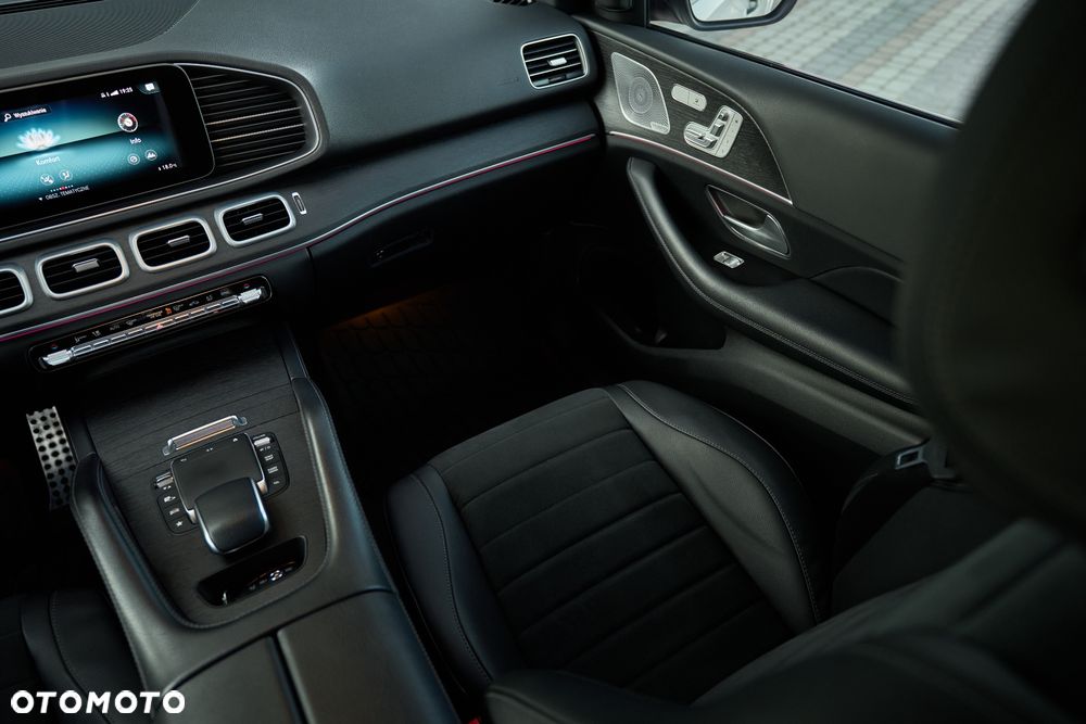 Mercedes-Benz GLE 300 d 4-Matic - 31