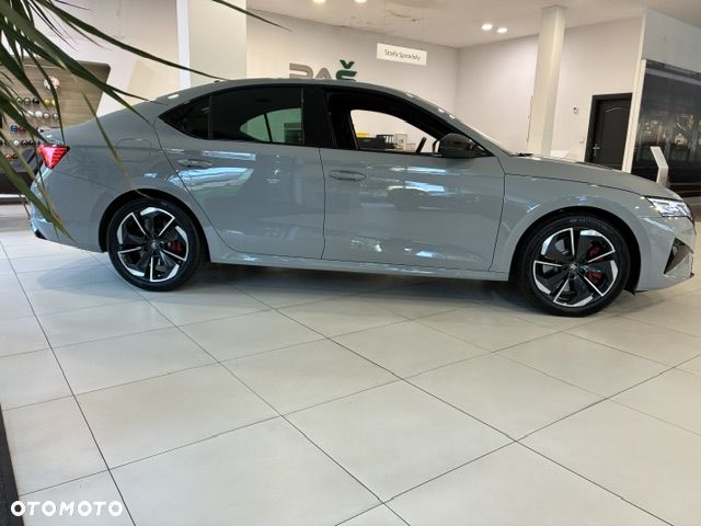Skoda Octavia 2.0 TSI RS DSG - 4