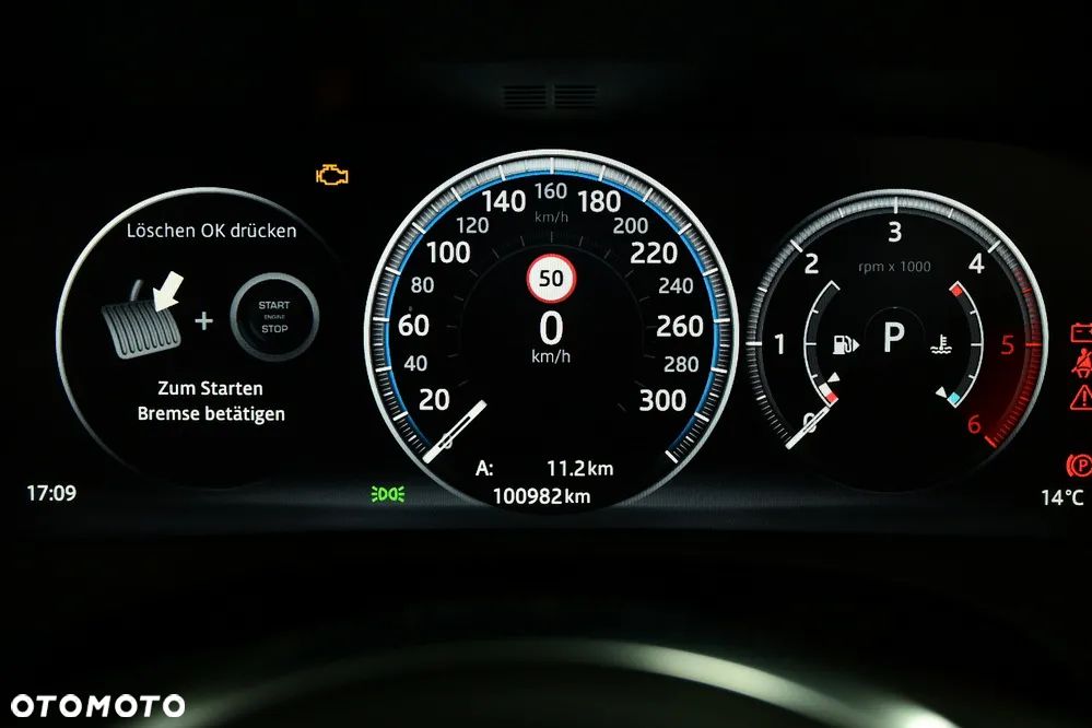 Jaguar F-Pace - 27