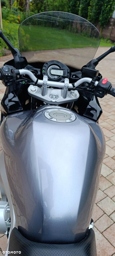 Yamaha FZ6 - 11