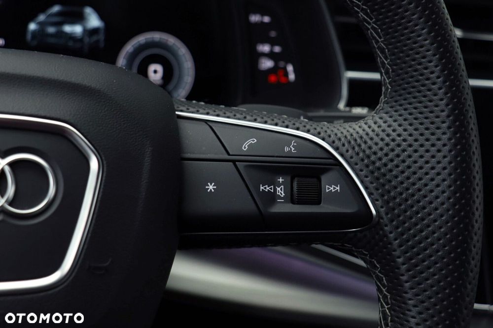 Audi Q8 55 TFSI mHEV Quattro Tiptronic - 27