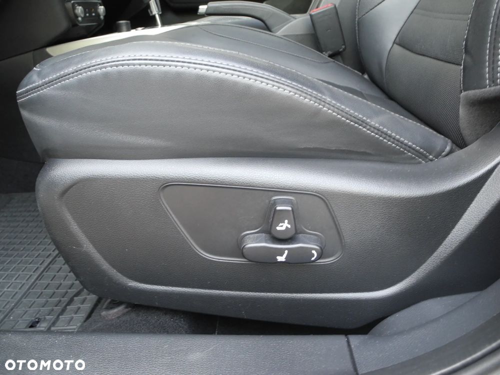 SsangYong/KGM Tivoli - 17