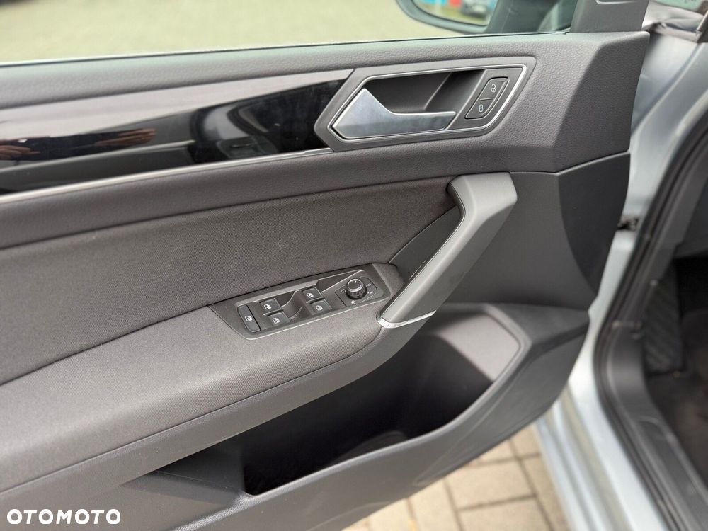 Volkswagen Touran 1.5 TSI EVO Highline DSG - 18
