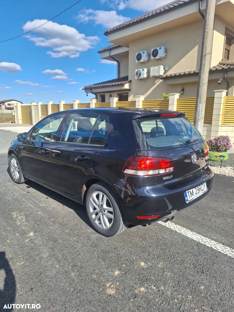 Volkswagen Golf 2.0 TDI DPF DSG Comfortline - 5