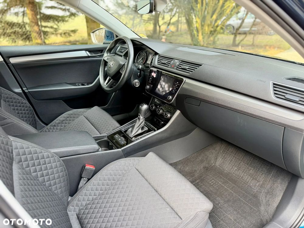 Skoda Superb 2.0 TDI Style DSG - 7
