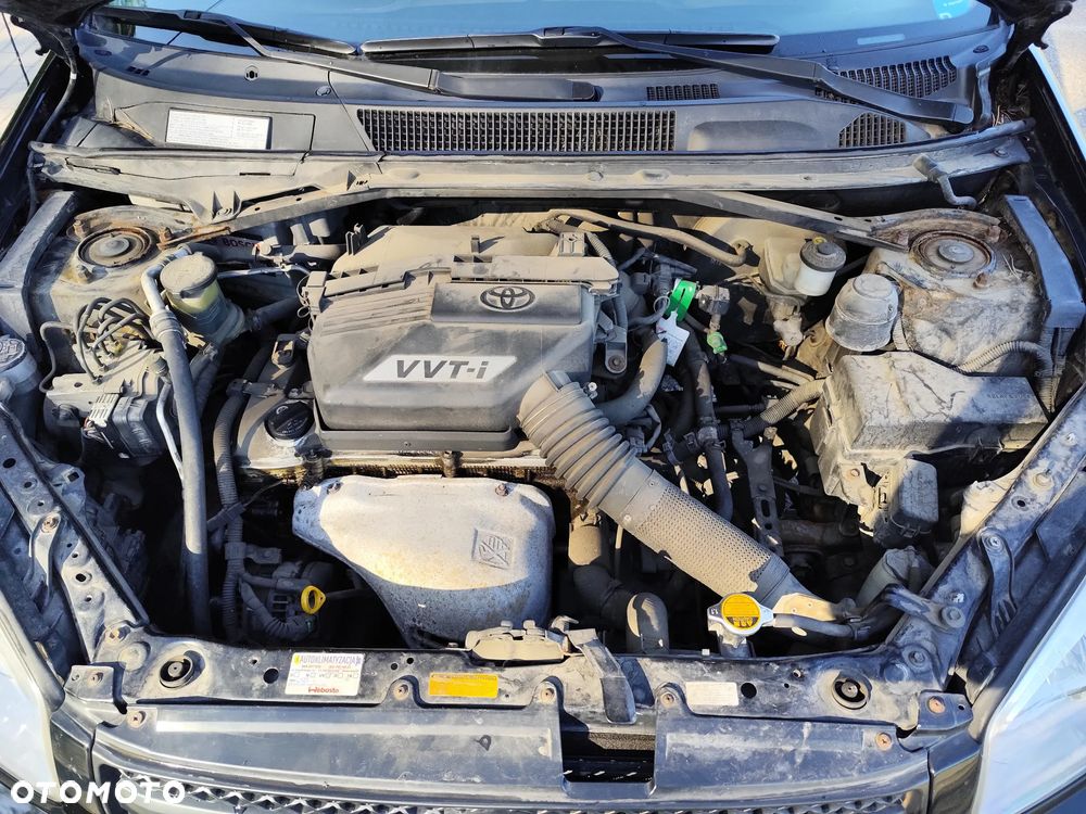 Toyota RAV4 - 11