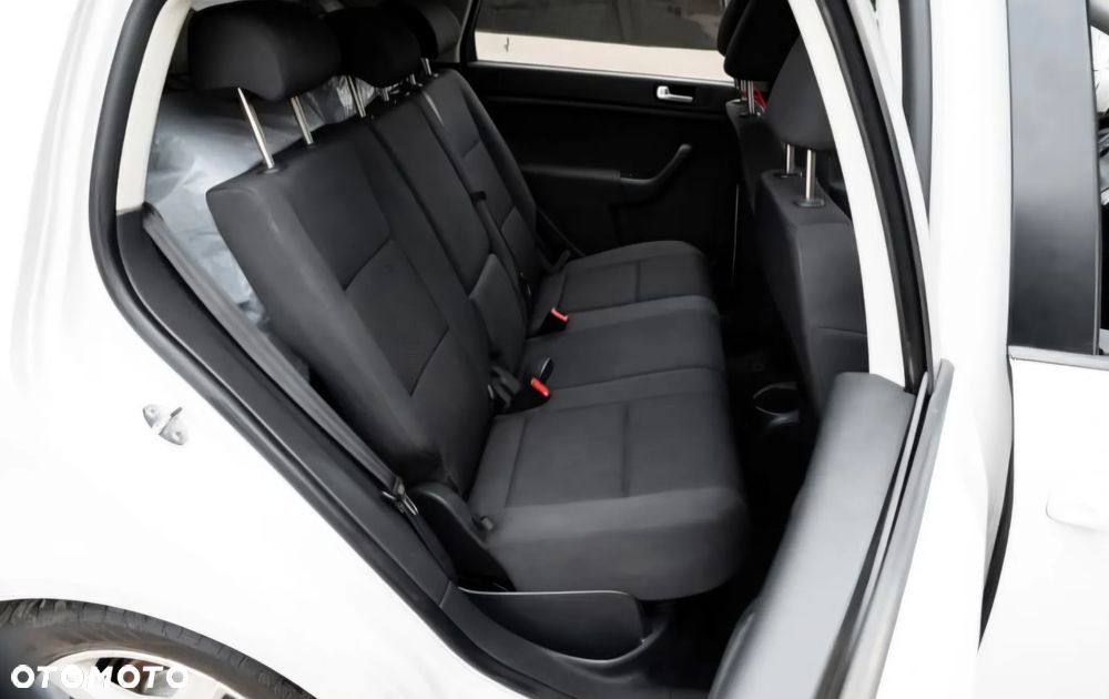 Volkswagen Golf Plus - 21
