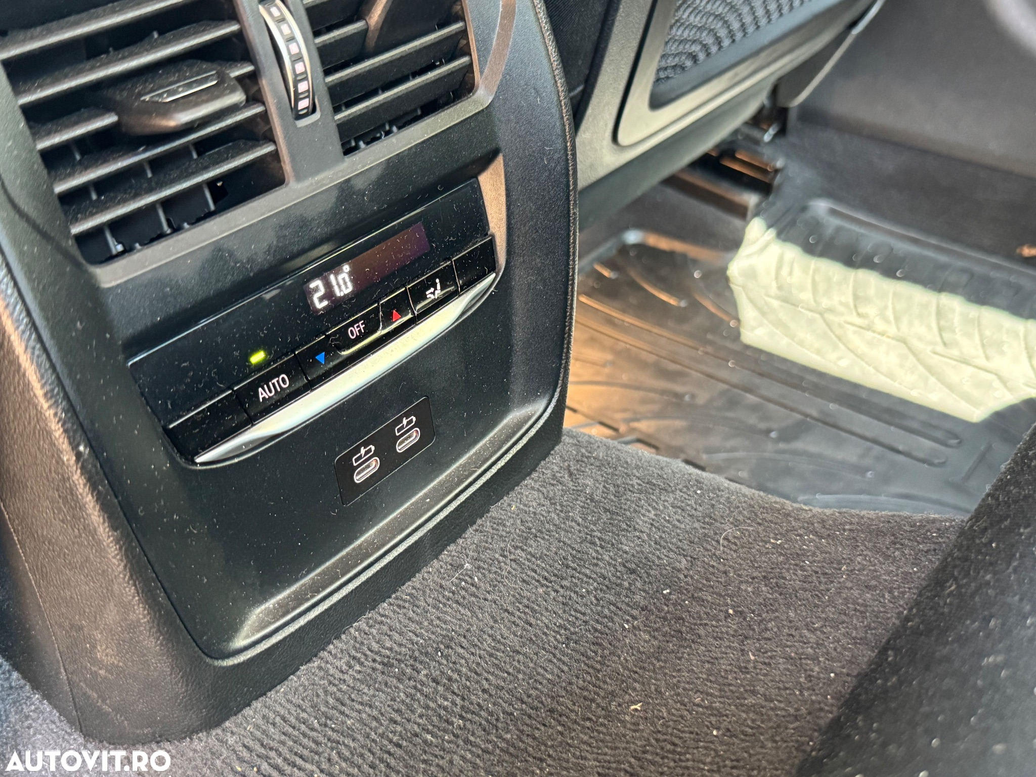 BMW Seria 3 320i AT - 9