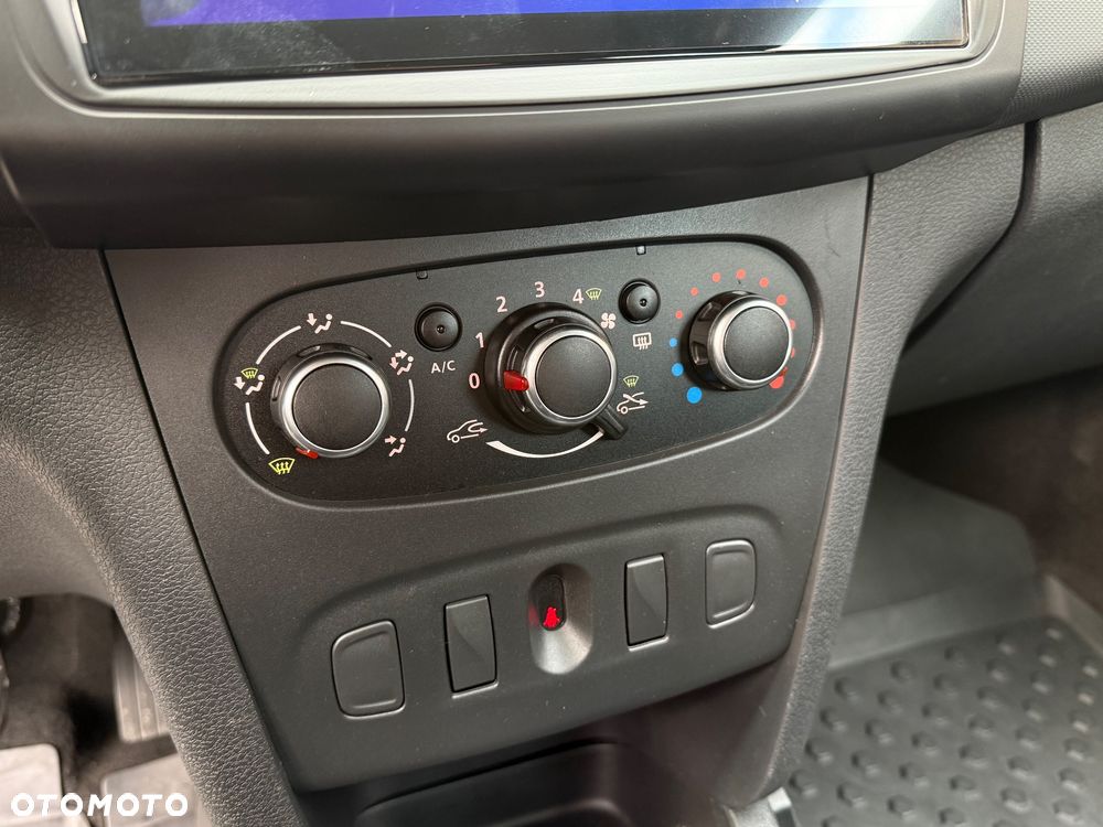 Dacia Logan TCe 90 (S&S) Comfort - 14