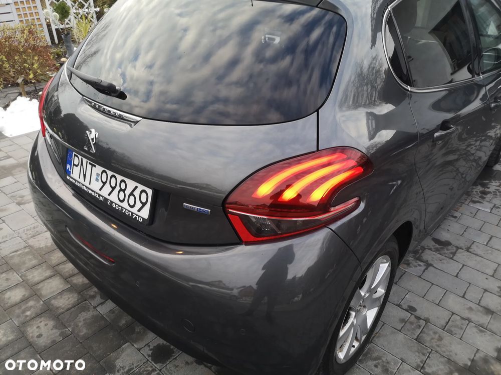Peugeot 208 1.6 BlueHDi Active S&S - 8