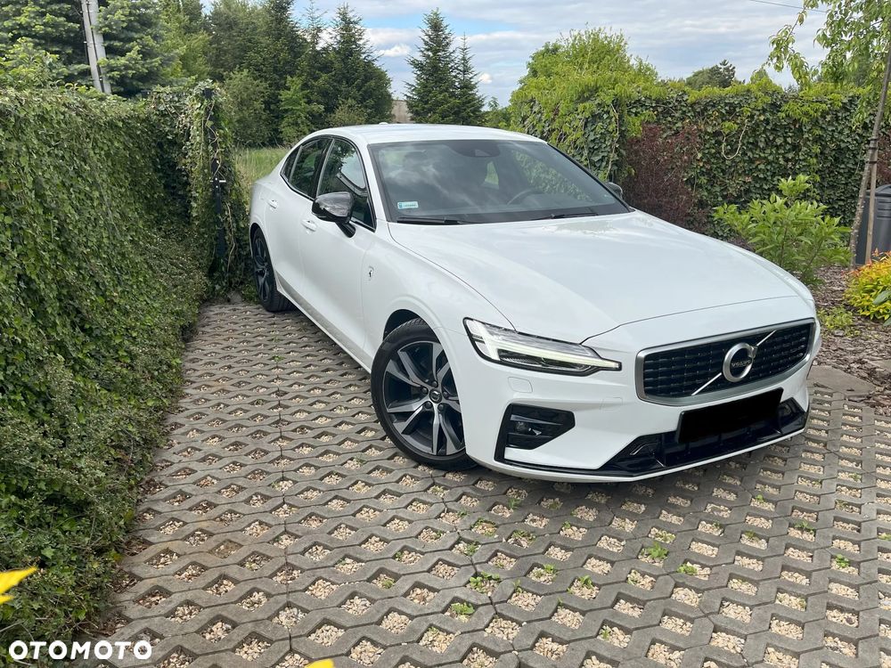 Volvo S60 T4 R-Design - 4