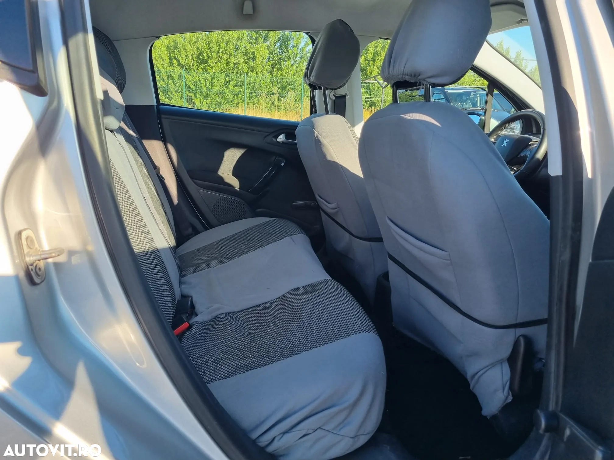 Peugeot 208 1.2 L PureTech Access - 15