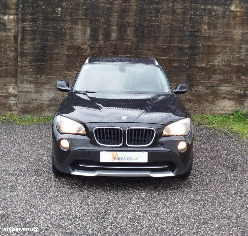 BMW X1 18 d xDrive xLine - 12