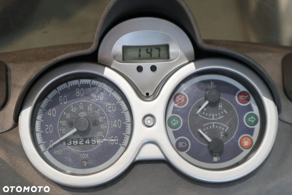 Piaggio Beverly - 14