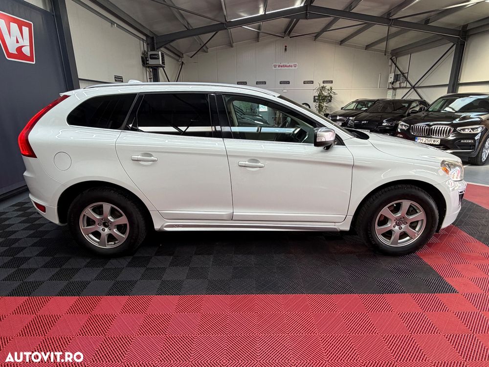 Volvo XC 60 D5 AWD Aut. RDesign - 3